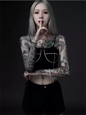 云飞二妮圪梁梁